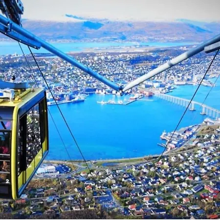 Stroken Med Spektakulaer Utsikt Villa