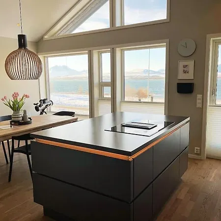 Villa Stroken Med Spektakulaer Utsikt Tromsø